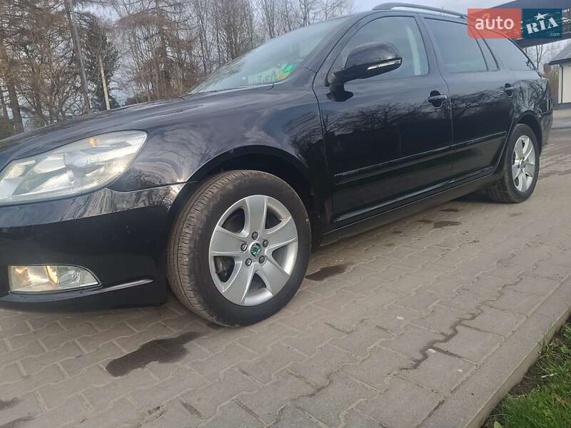 Универсал Skoda Octavia 2011 в Богородчанах