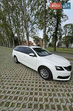 Универсал Skoda Octavia 2017 в 