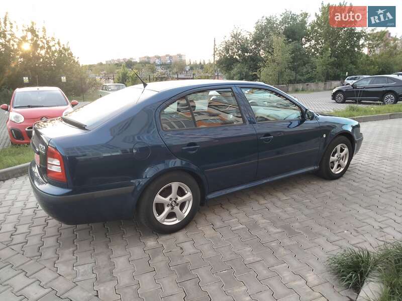 Ліфтбек Skoda Octavia 2008 в Полтаві