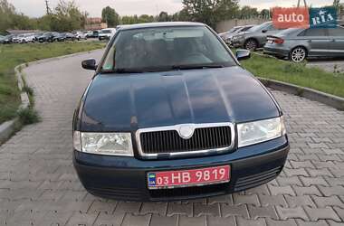 Лифтбек Skoda Octavia 2008 в 