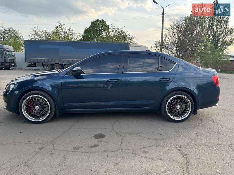 Лифтбек Skoda Octavia 2013 в Славянске
