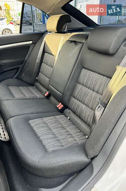 Универсал Skoda Octavia 2010 в 