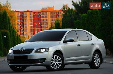 Лифтбек Skoda Octavia 2017 в Днепре