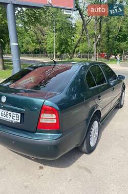 Лифтбек Skoda Octavia 2006 в 