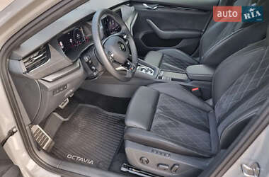 Ліфтбек Skoda Octavia 2021 в 