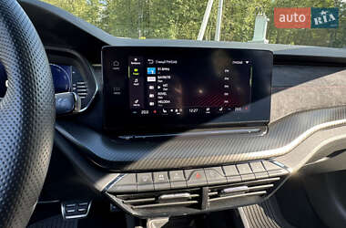 Ліфтбек Skoda Octavia 2021 в 