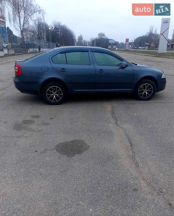 Лифтбек Skoda Octavia 2006 в Кропивницком