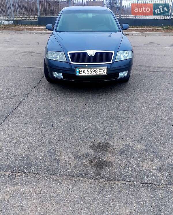 Лифтбек Skoda Octavia 2006 в Кропивницком