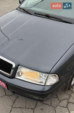 Універсал Skoda Octavia 2010 в 