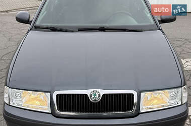 Універсал Skoda Octavia 2010 в 