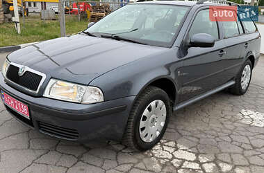 Універсал Skoda Octavia 2010 в 