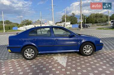 Лифтбек Skoda Octavia 2008 в 