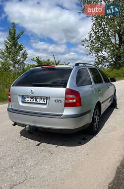 Универсал Skoda Octavia 2010 в 