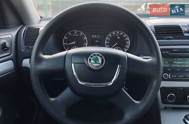 Ліфтбек Skoda Octavia 2012 в 