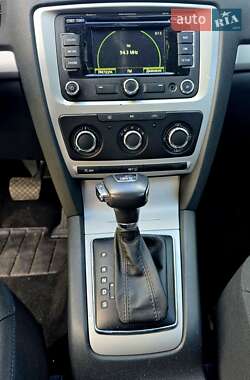 Ліфтбек Skoda Octavia 2012 в 