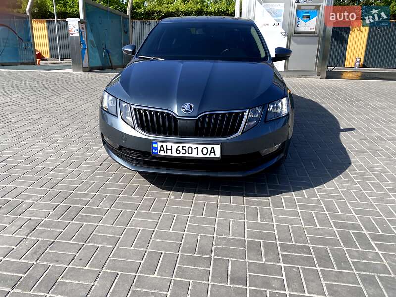 Лифтбек Skoda Octavia 2017 в Днепре