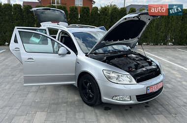 Універсал Skoda Octavia 2012 в 