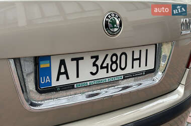 Лифтбек Skoda Octavia 2005 в 