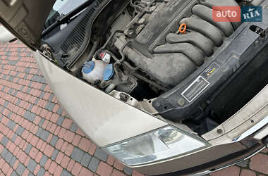 Лифтбек Skoda Octavia 2005 в 