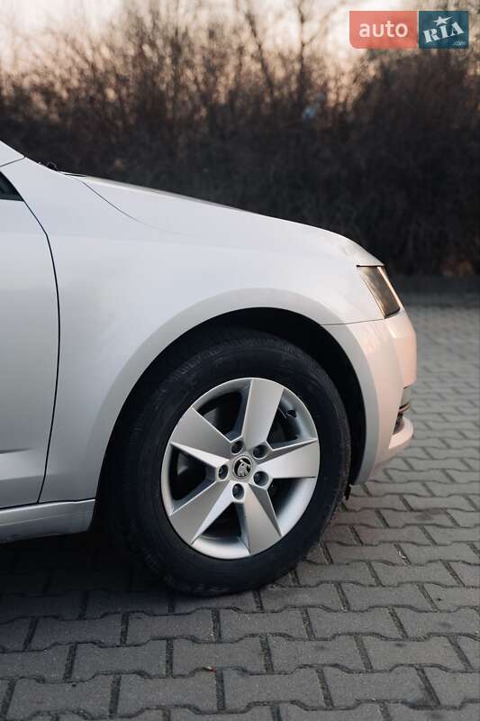 Універсал Skoda Octavia 2020 в Києві