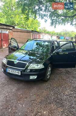 Универсал Skoda Octavia 2008 в Знаменке