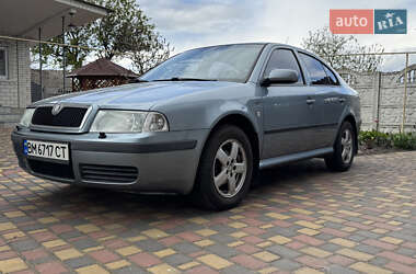 Лифтбек Skoda Octavia 2003 в Конотопе