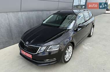 Універсал Skoda Octavia 2017 в 