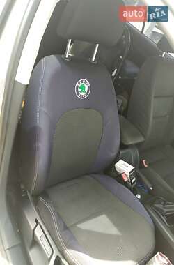 Ліфтбек Skoda Octavia 2005 в 