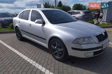 Ліфтбек Skoda Octavia 2005 в 
