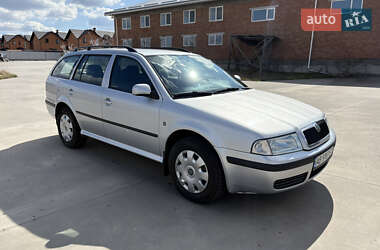 Универсал Skoda Octavia 2009 в 