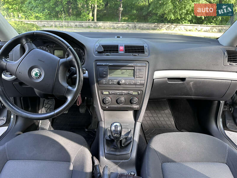 Універсал Skoda Octavia 2008 в Черкасах
