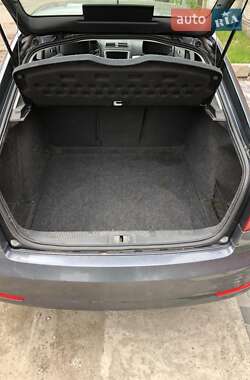 Лифтбек Skoda Octavia 2011 в 