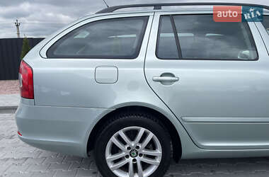 Універсал Skoda Octavia 2009 в 