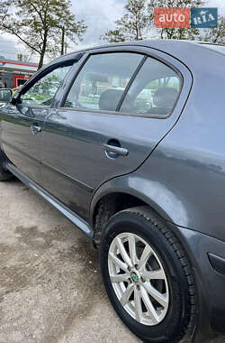 Лифтбек Skoda Octavia 2008 в 