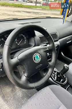 Лифтбек Skoda Octavia 2008 в 