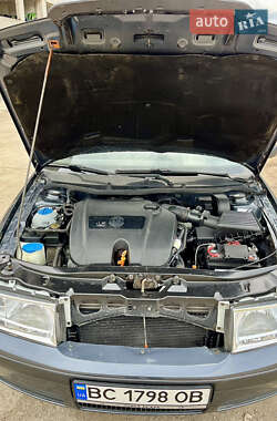 Лифтбек Skoda Octavia 2008 в 