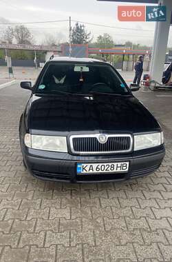 Універсал Skoda Octavia 2004 в Гостомелі