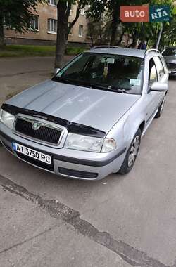 Универсал Skoda Octavia 2008 в Софиевской Борщаговке