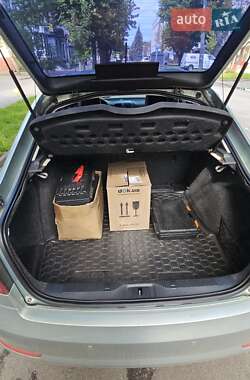 Лифтбек Skoda Octavia 2011 в 