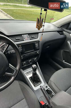 Лифтбек Skoda Octavia 2015 в 