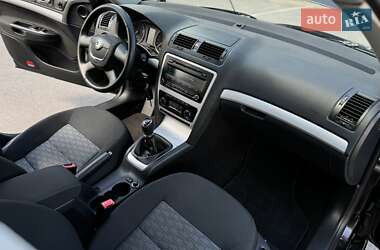 Универсал Skoda Octavia 2011 в 