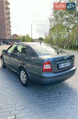 Ліфтбек Skoda Octavia 2004 в Полтаві