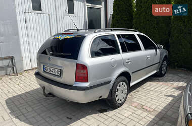 Универсал Skoda Octavia 2003 в 