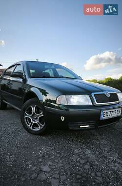 Лифтбек Skoda Octavia 2004 в Ярмолинцах