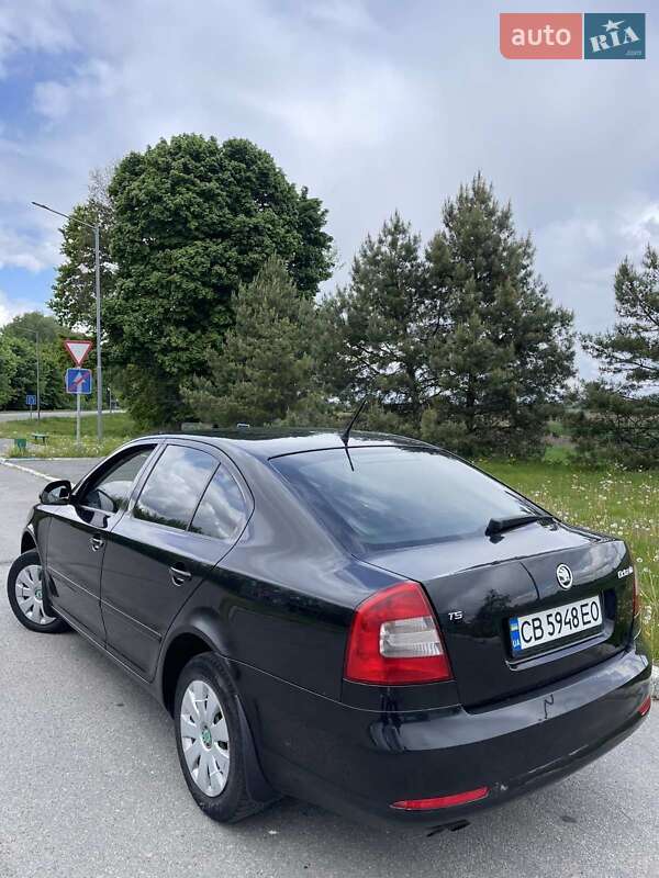 Лифтбек Skoda Octavia 2010 в Чернигове