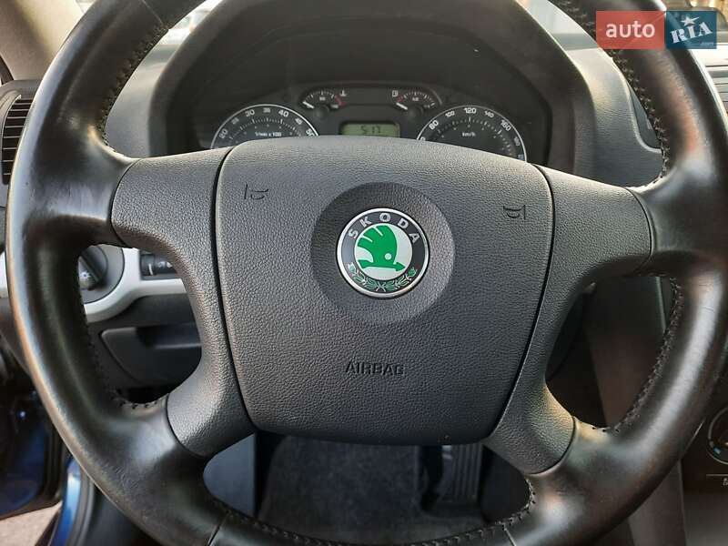 Универсал Skoda Octavia 2007 в Полтаве