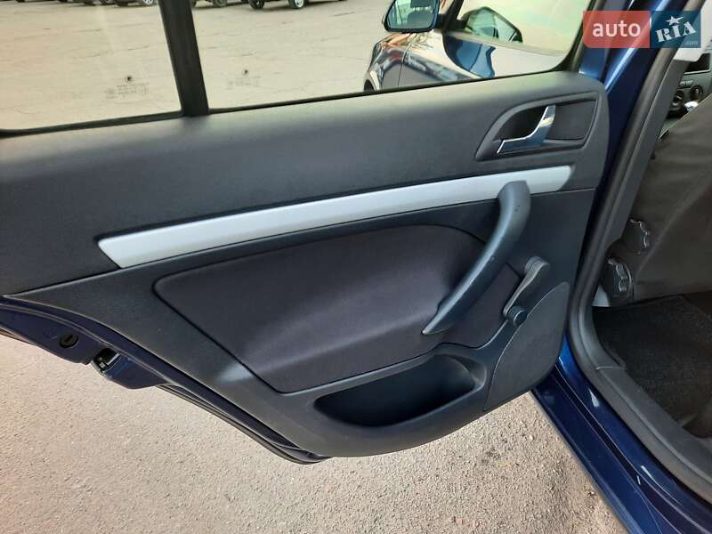 Универсал Skoda Octavia 2007 в Полтаве