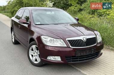 Лифтбек Skoda Octavia 2010 в 
