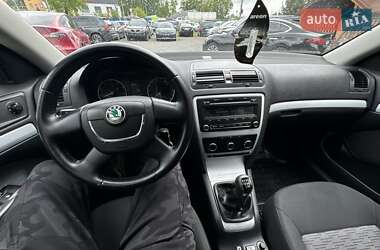 Универсал Skoda Octavia 2011 в 