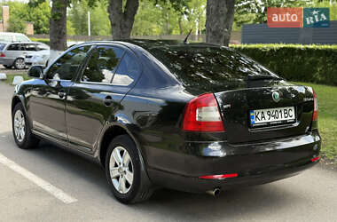 Ліфтбек Skoda Octavia 2010 в 